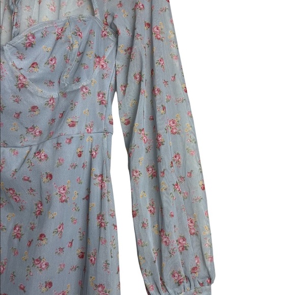 ASOS Mesh Floral Long Sleeve With Diamond Cut Out On The Chest / Size-6 - Picture 4 of 11
